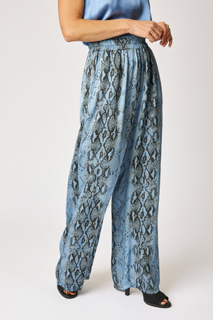 Flowy Satin Snake Pattern Pant