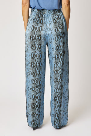 Flowy Satin Snake Pattern Pant