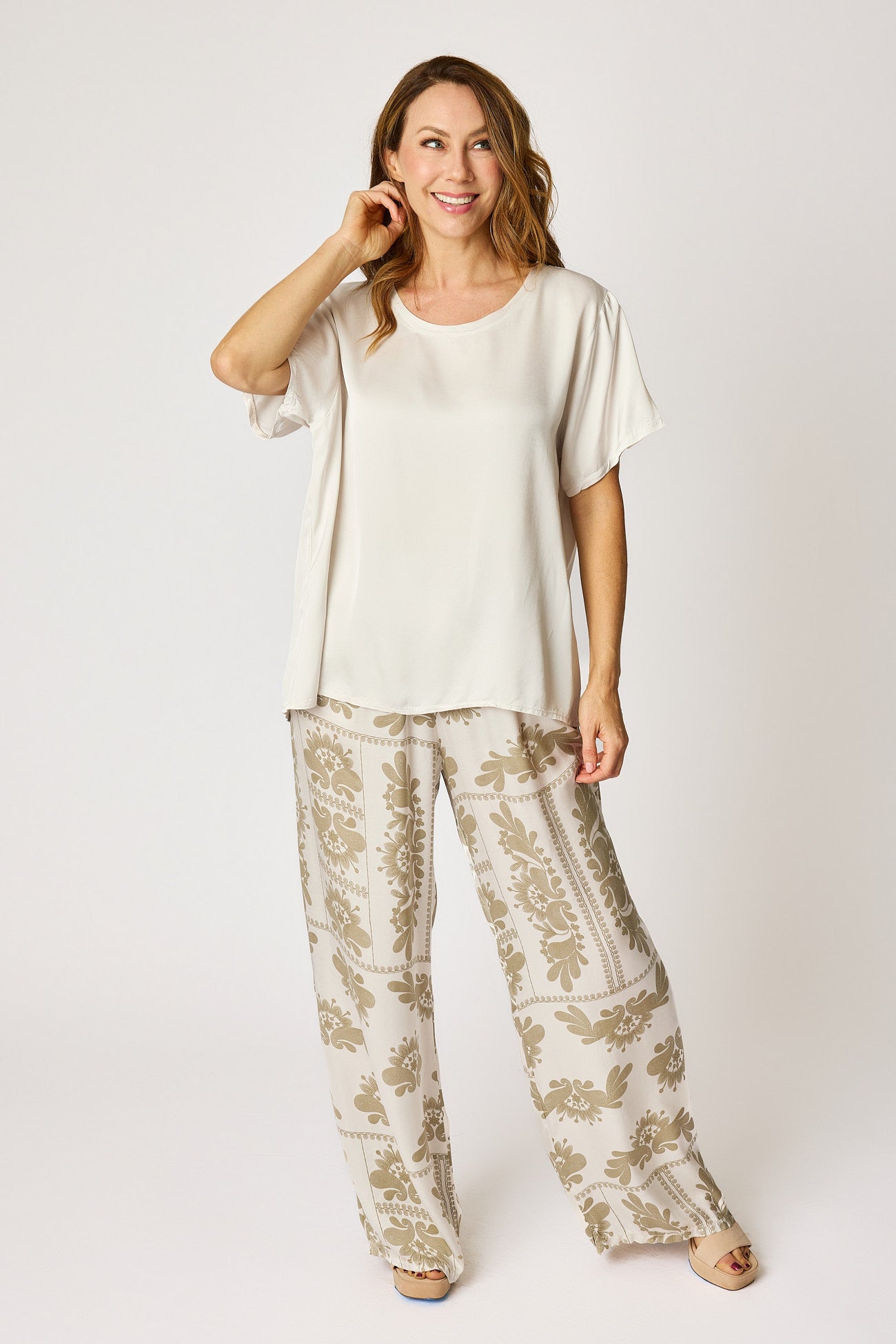 Crew Neck Satin Short Sleeve Blouse (6 Colors)