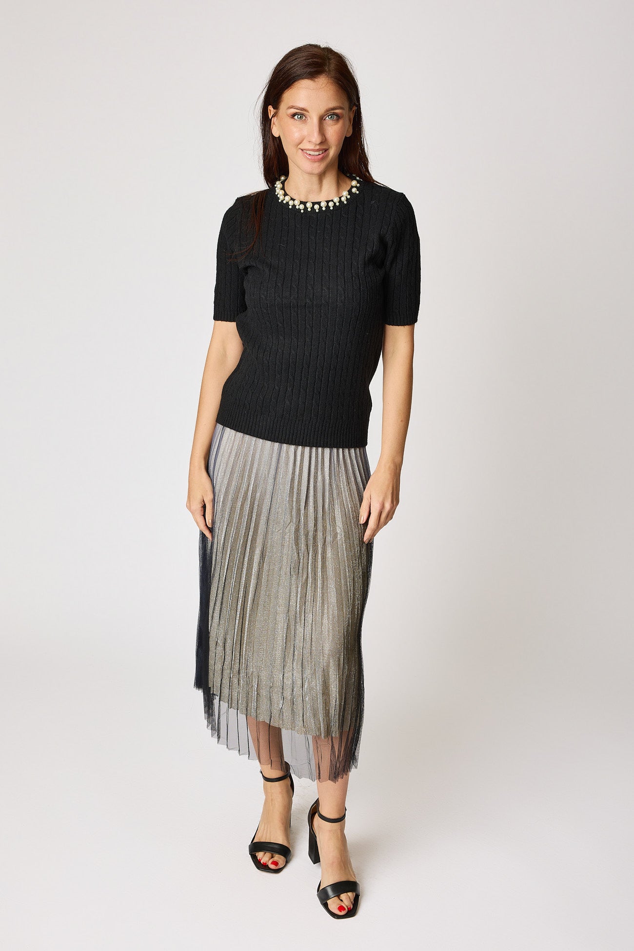 Multi Pearl Neckline Cashmere Mix Sweater Short Sleeve (2 Colors)