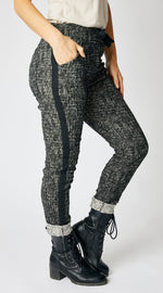 Black & Gold Weave Italian Pant