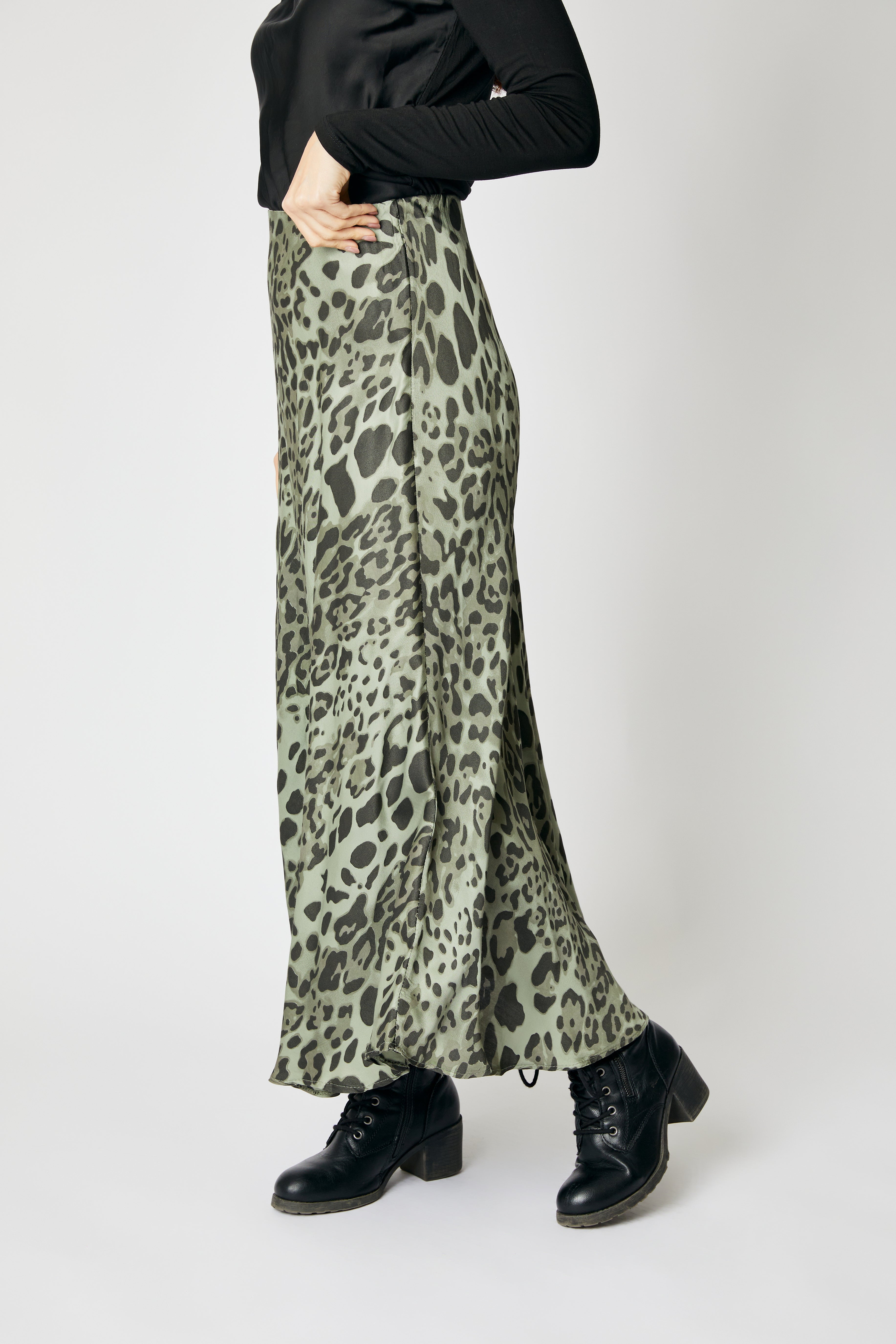 Bias Cut Leopard Skirt (5 Colors)