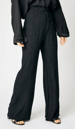 Crinkle Pant