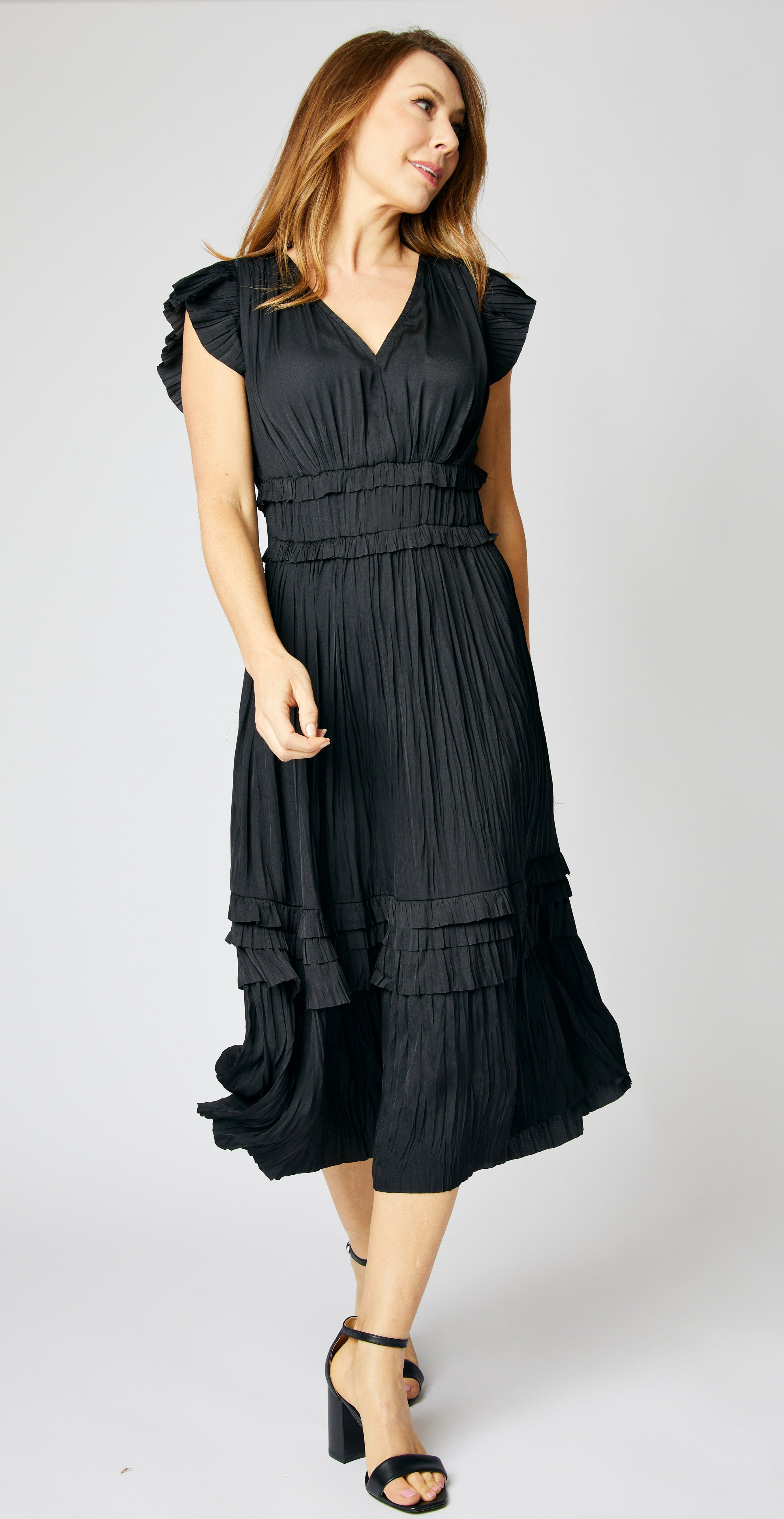 Solid Ruched Waist Dress S / Black Solid Ruched Waist Dress S / Black