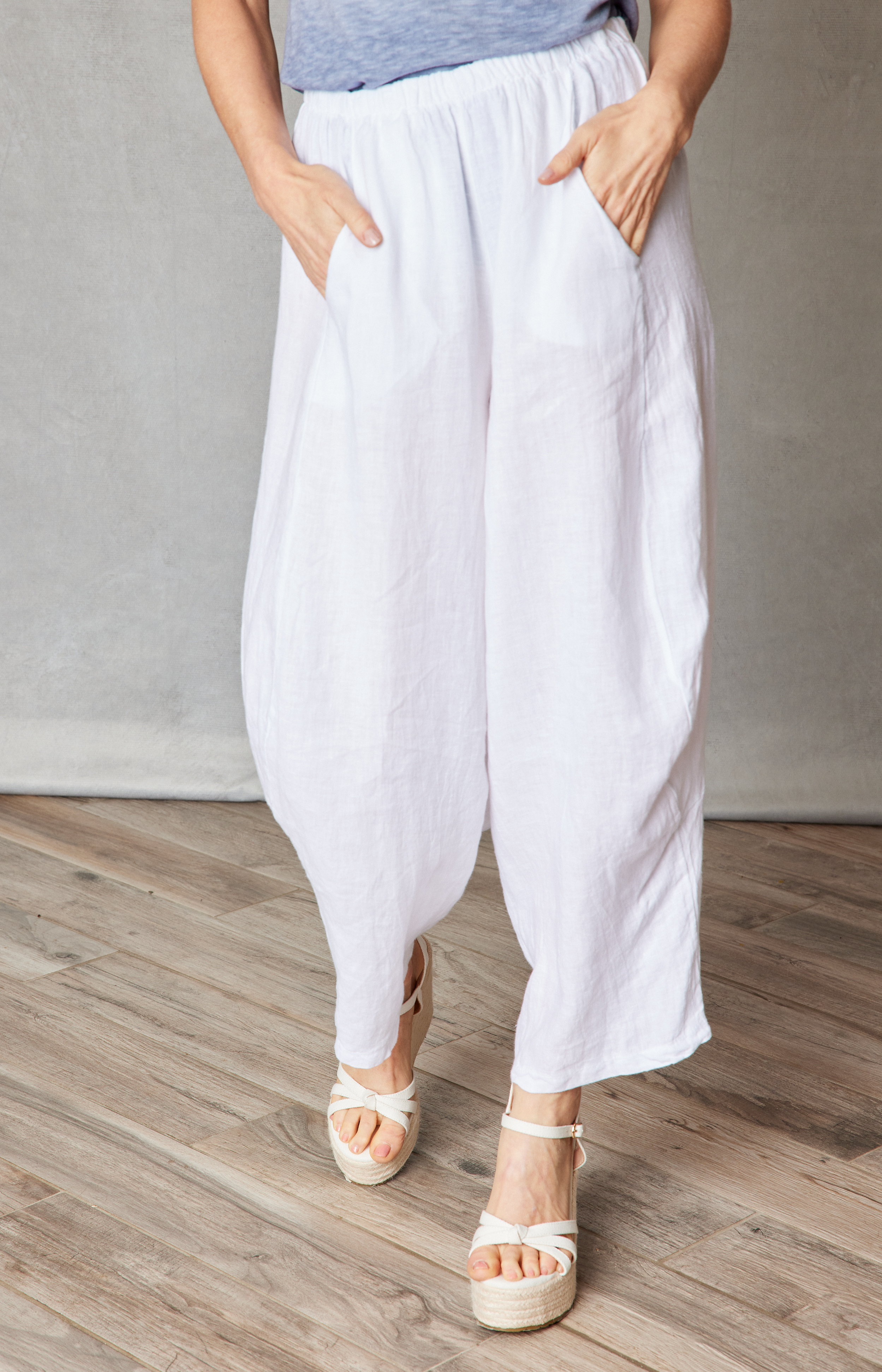 Linen Pant with Side Inset