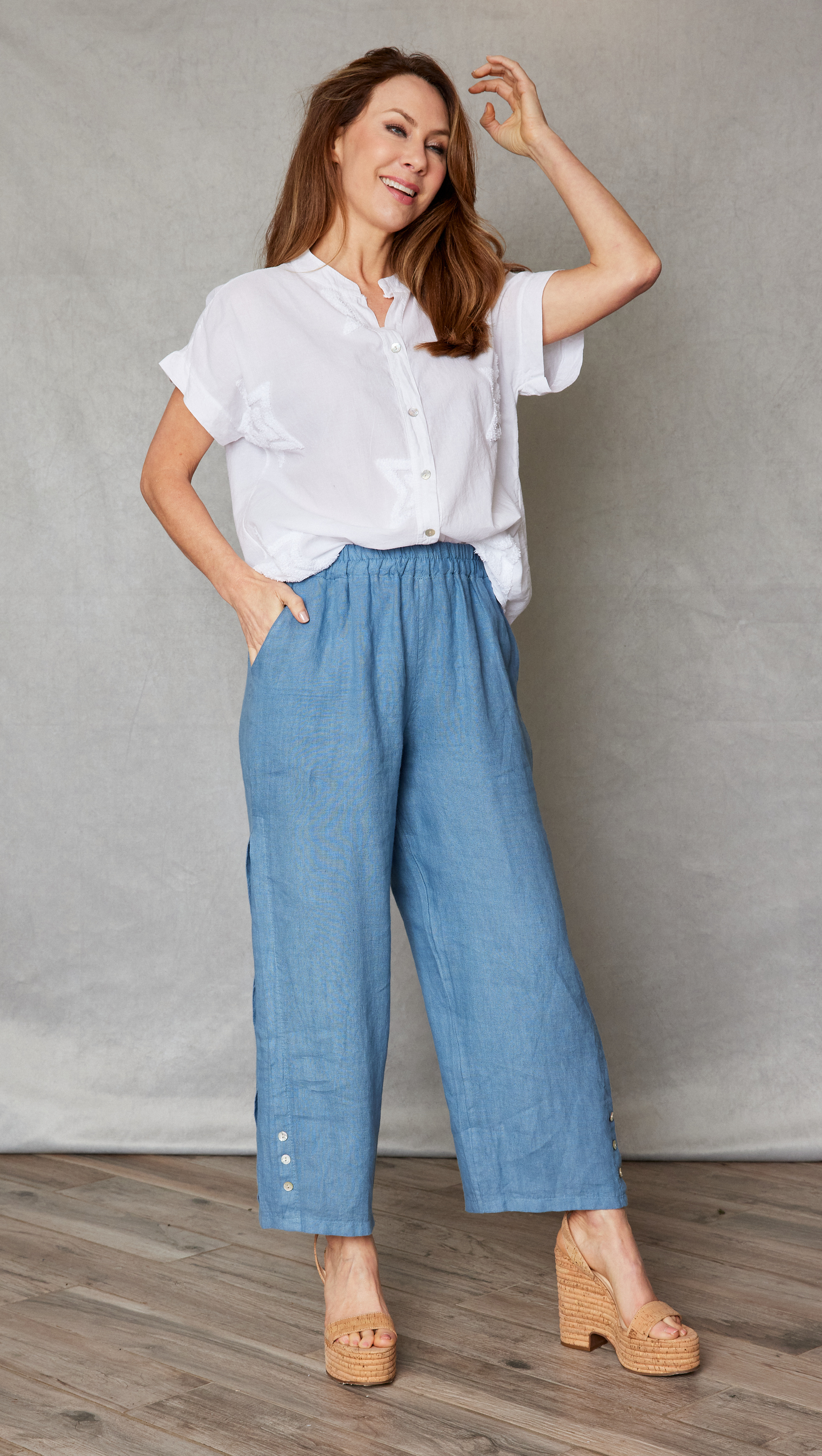 Linen Ankle-Length Button Trim Pant