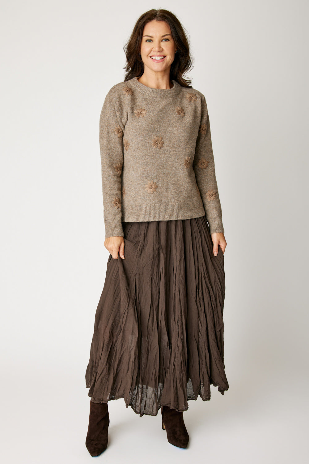 Embroidered Floral Sweater (3 Colors)