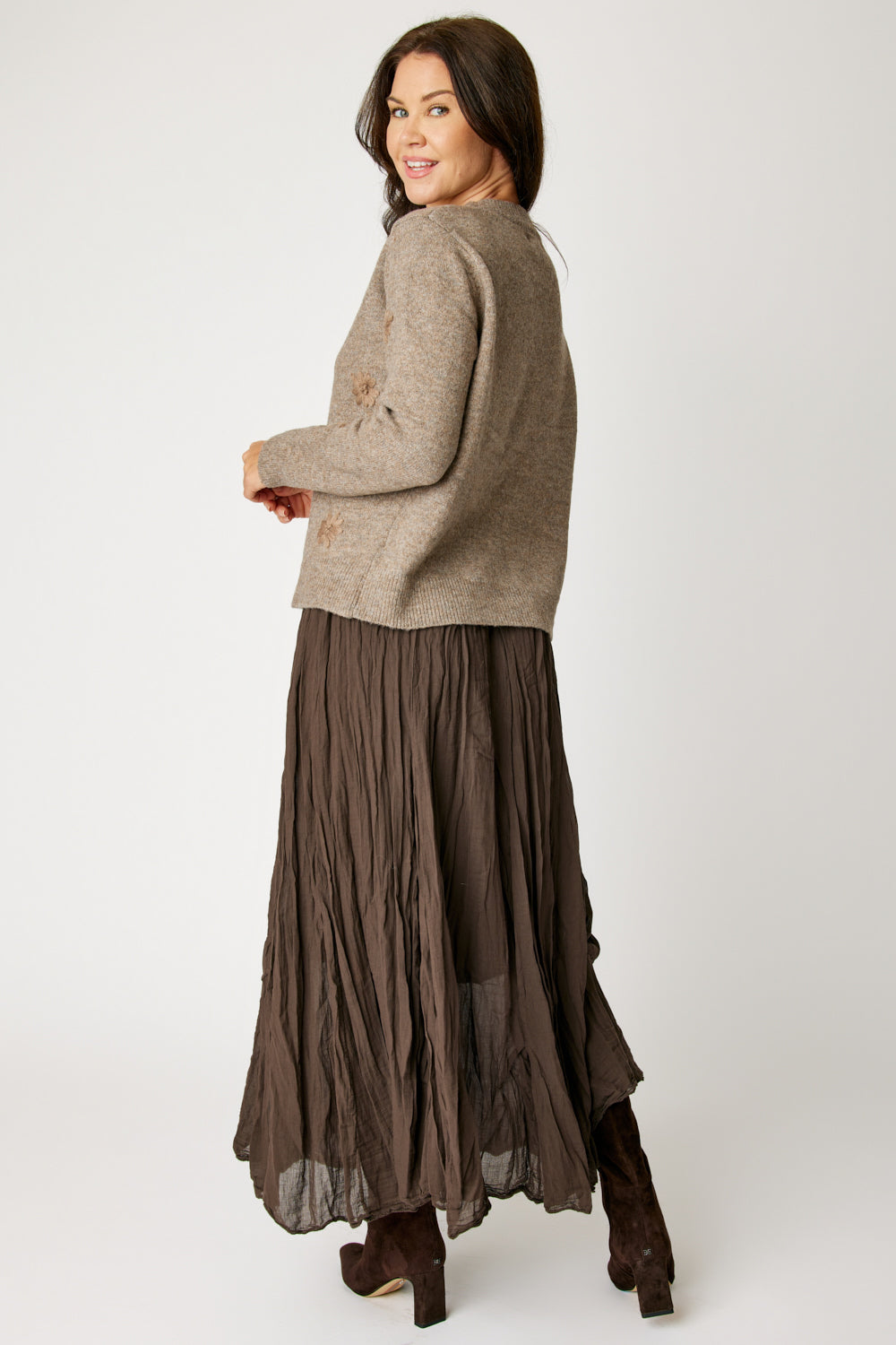 Embroidered Floral Sweater (3 Colors)
