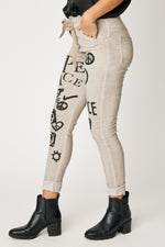 Peace on Earth Jogger (2 Colos)