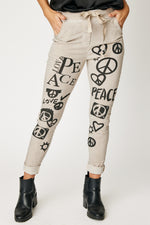 Peace on Earth Jogger (2 Colos)