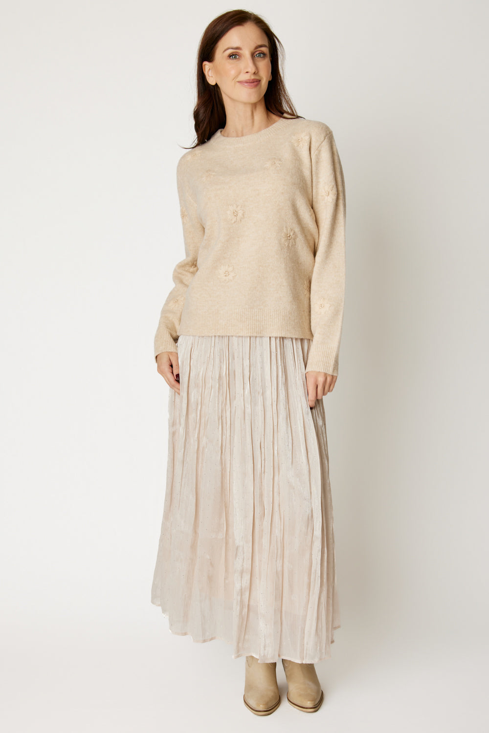 Embroidered Floral Sweater (3 Colors)