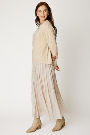 Embroidered Floral Sweater (3 Colors)