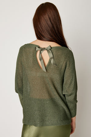 Shimmer Back Bow  Sweater (8 Colors)