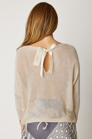 Shimmer Back Bow  Sweater (8 Colors)