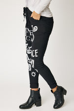 Peace on Earth Jogger (2 Colos)