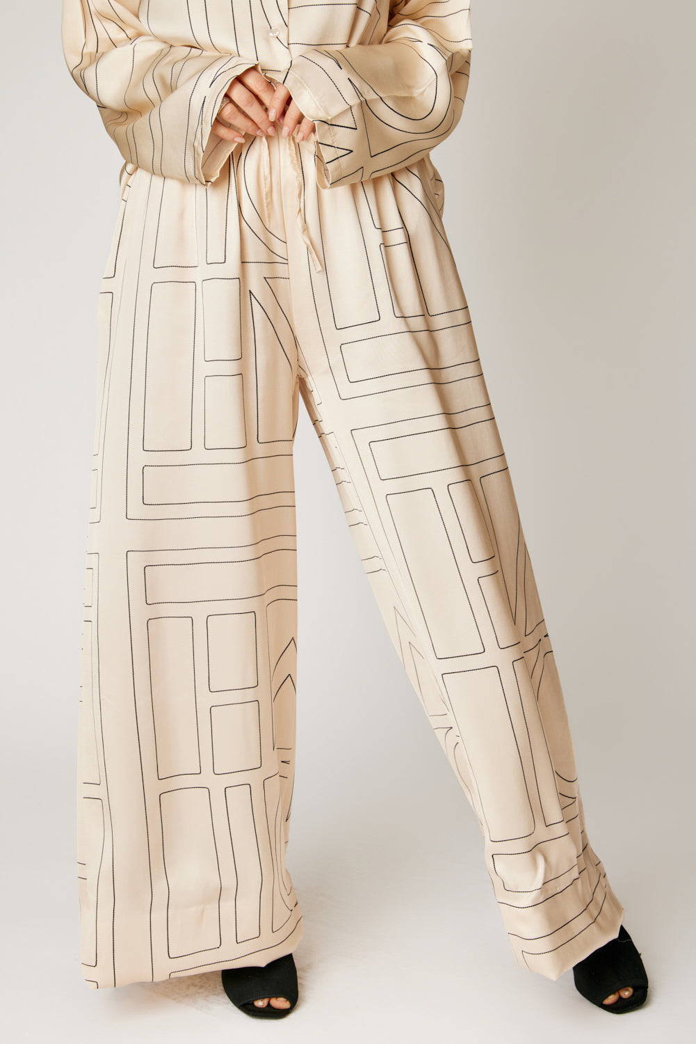 Geometric Satin Pant (Part of Set, 3 Colors)