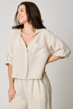 V-neck One Pocket Roll Up Sleeve (7 Colors)