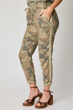 Satin Strip Linen Camo Pant