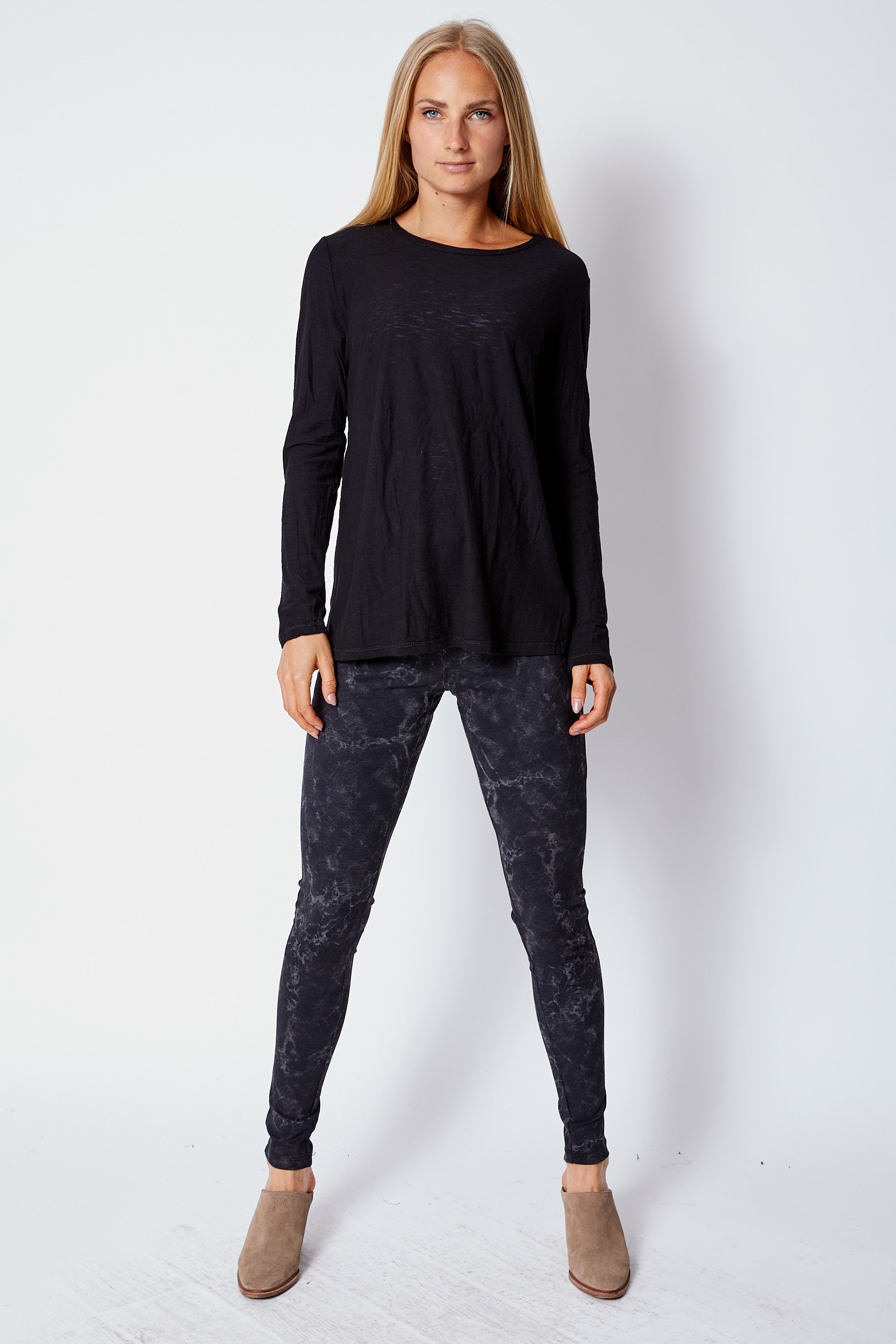 Gray Veined Leggings - Jacqueline B Clothing