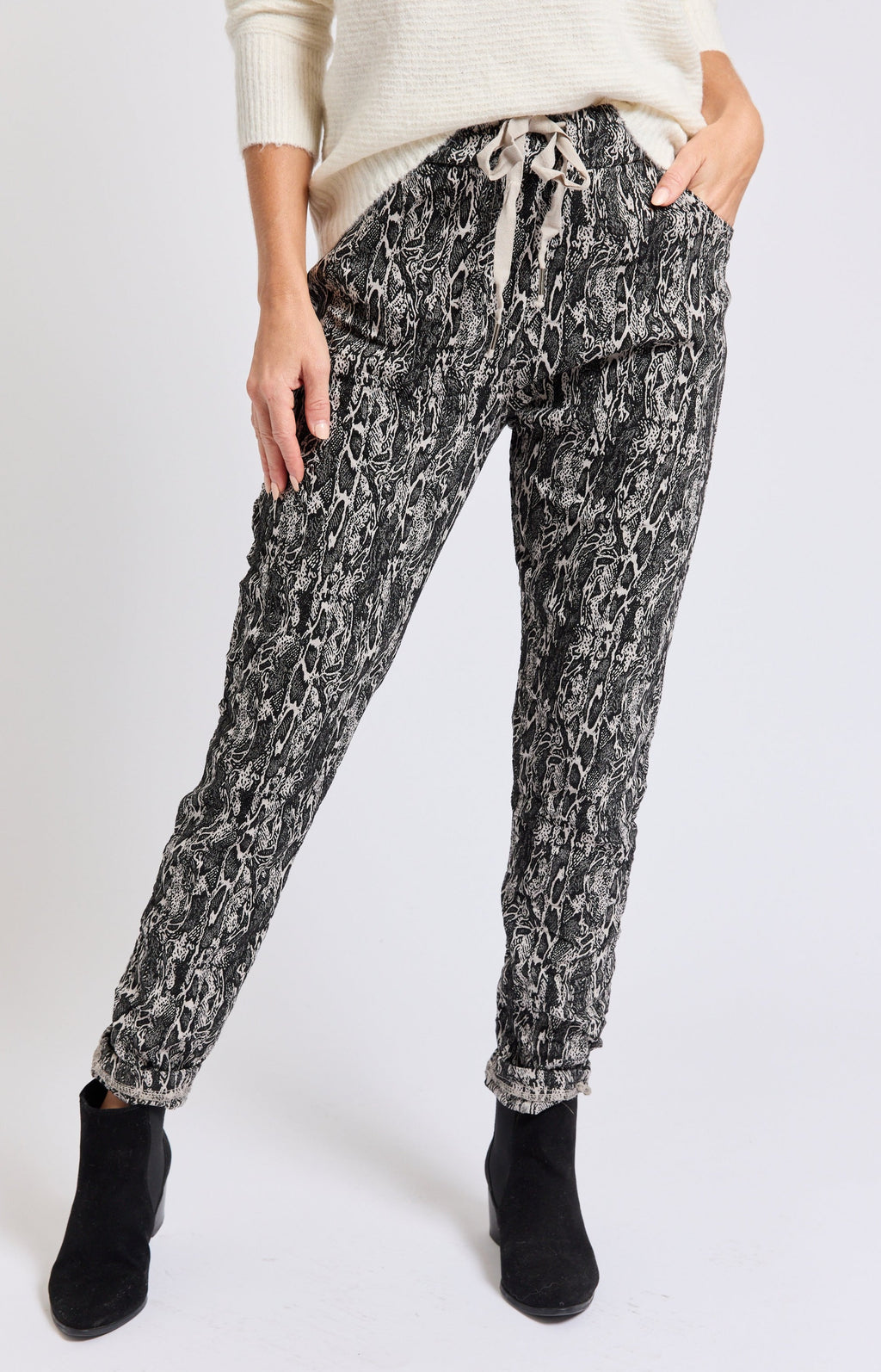 Brocade Italian Stretch Pants - Jacqueline B Clothing