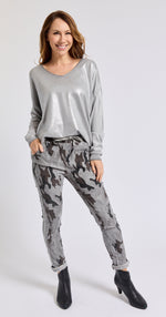 Shinny Front Sweater (Eight Colors) - Jacqueline B Clothing