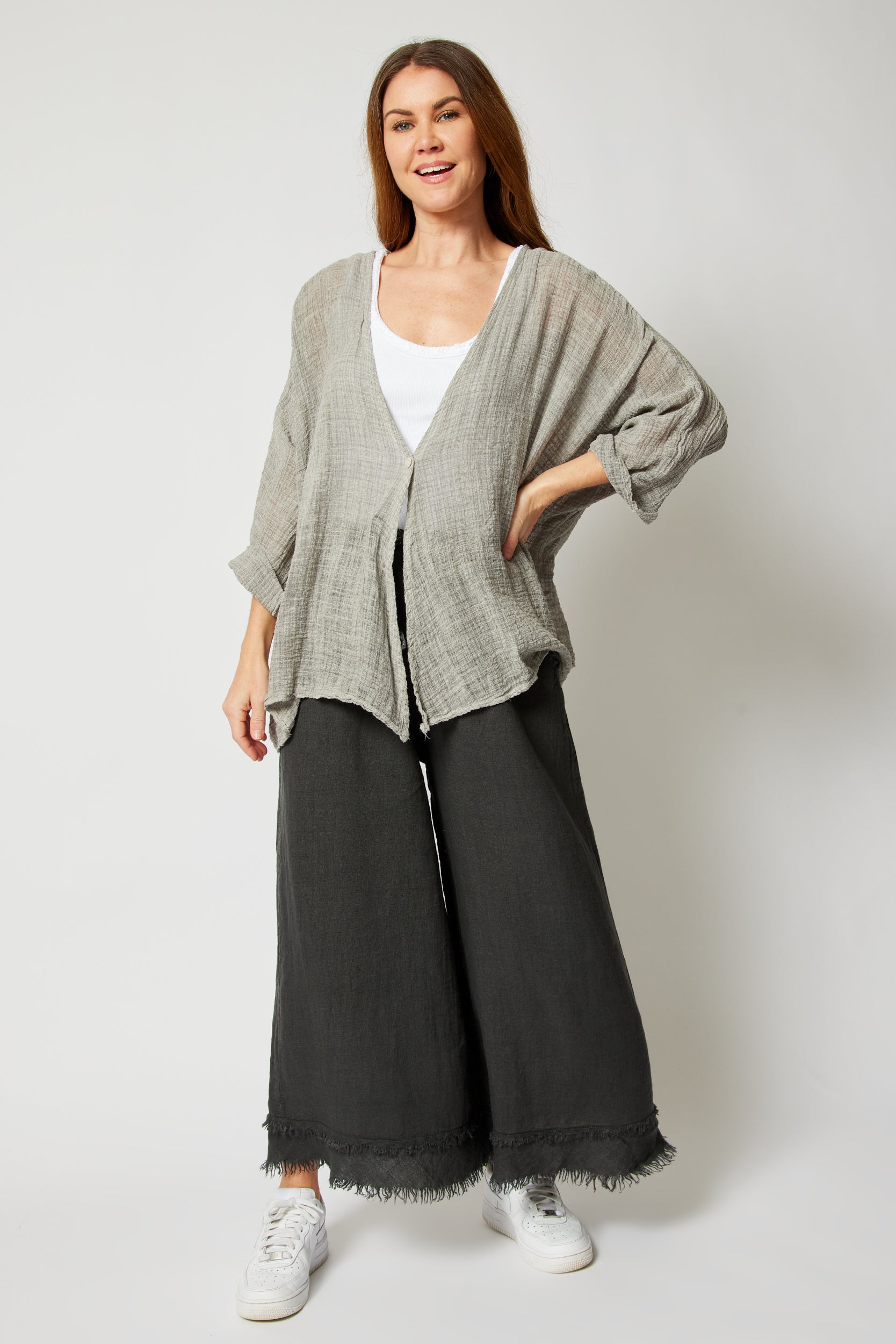 Linen Raw Edge Cropped Pant