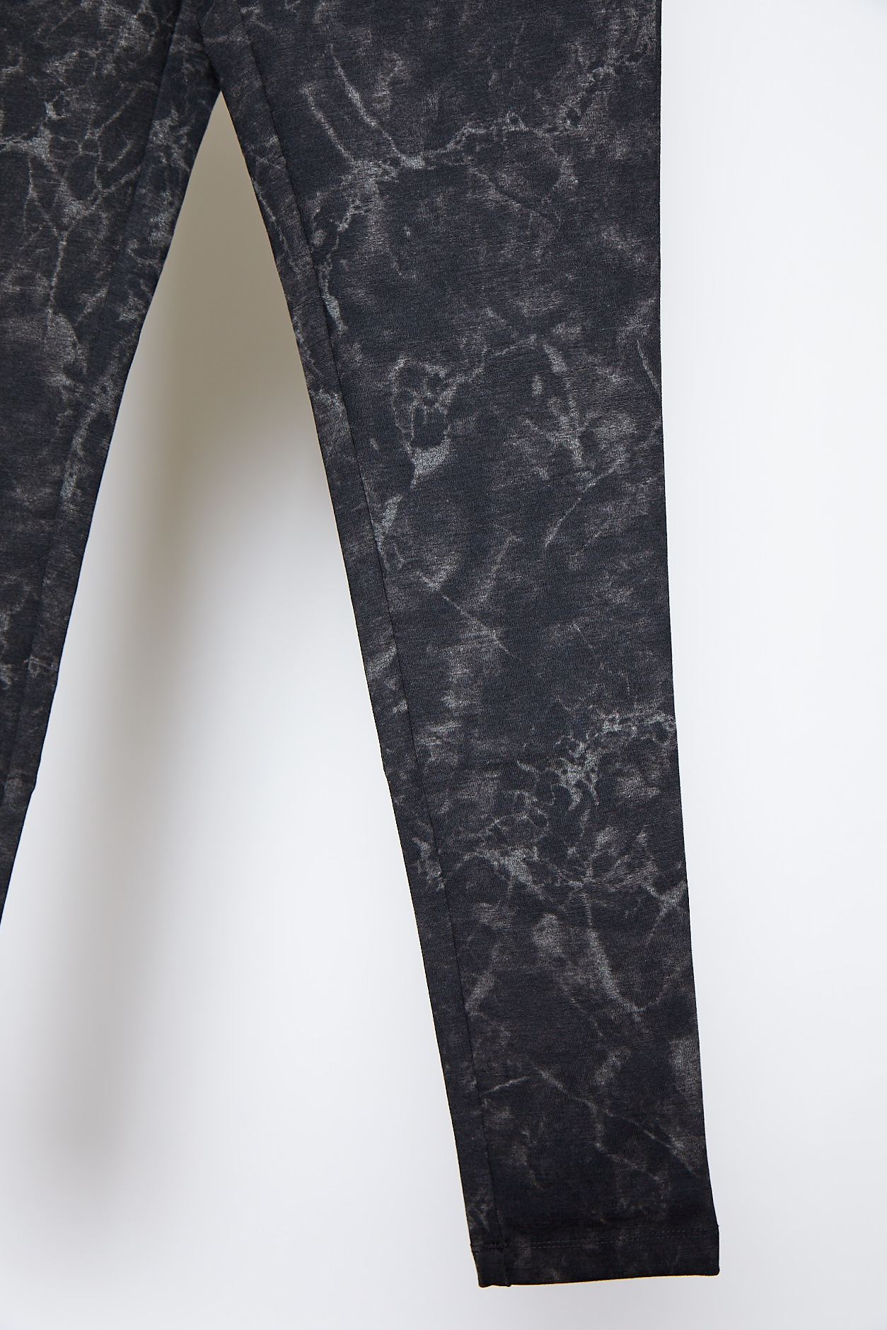 Gray Veined Leggings - Jacqueline B Clothing